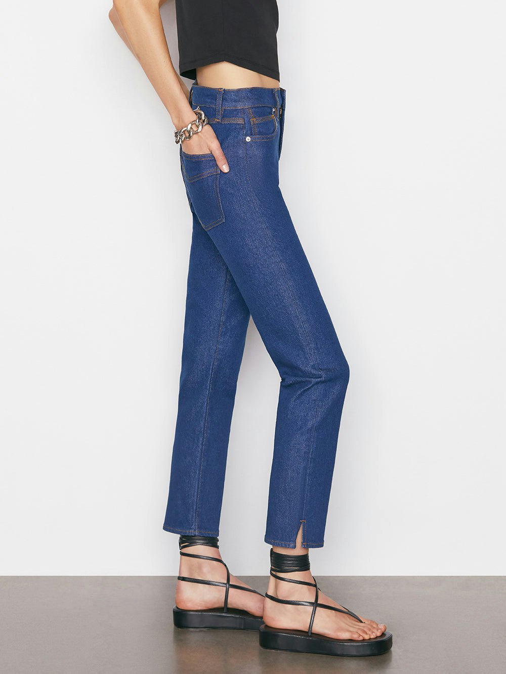 denim side view alt:fit1